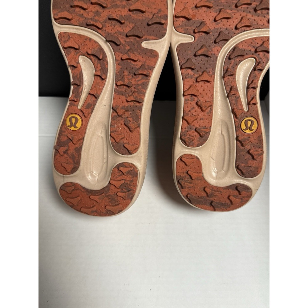 Lululemon BeyondFeel Run Womens Running Shoes Orange Size 7.5 Cushioned Comfort - Picture 6 of 6